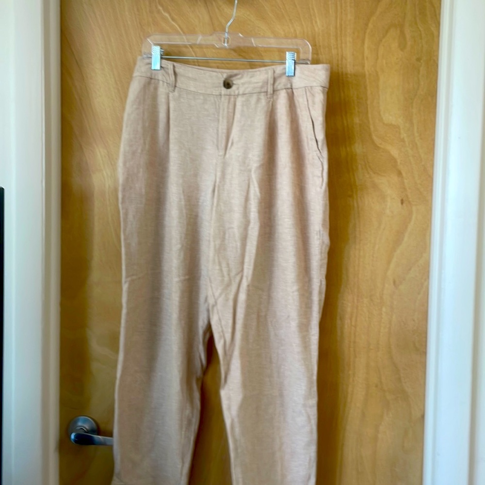 Linen rayon blend. NWOT.